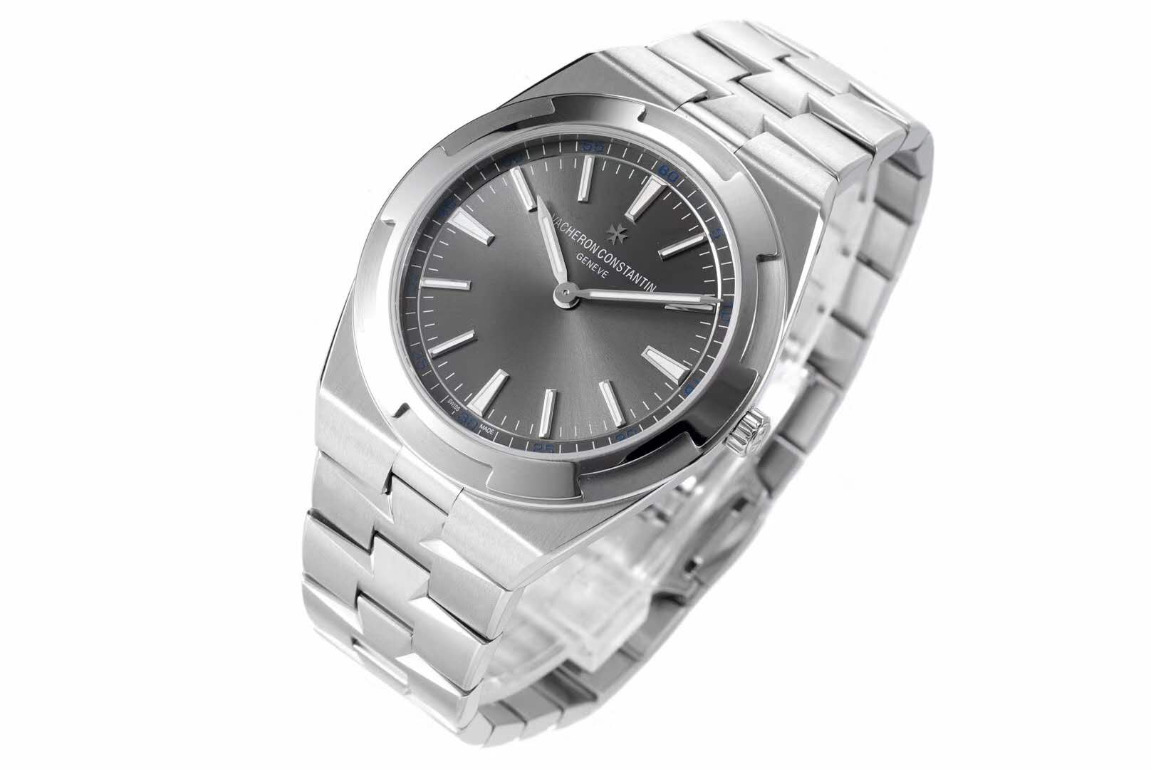 Overseas Grey Dial Ref: 4500V