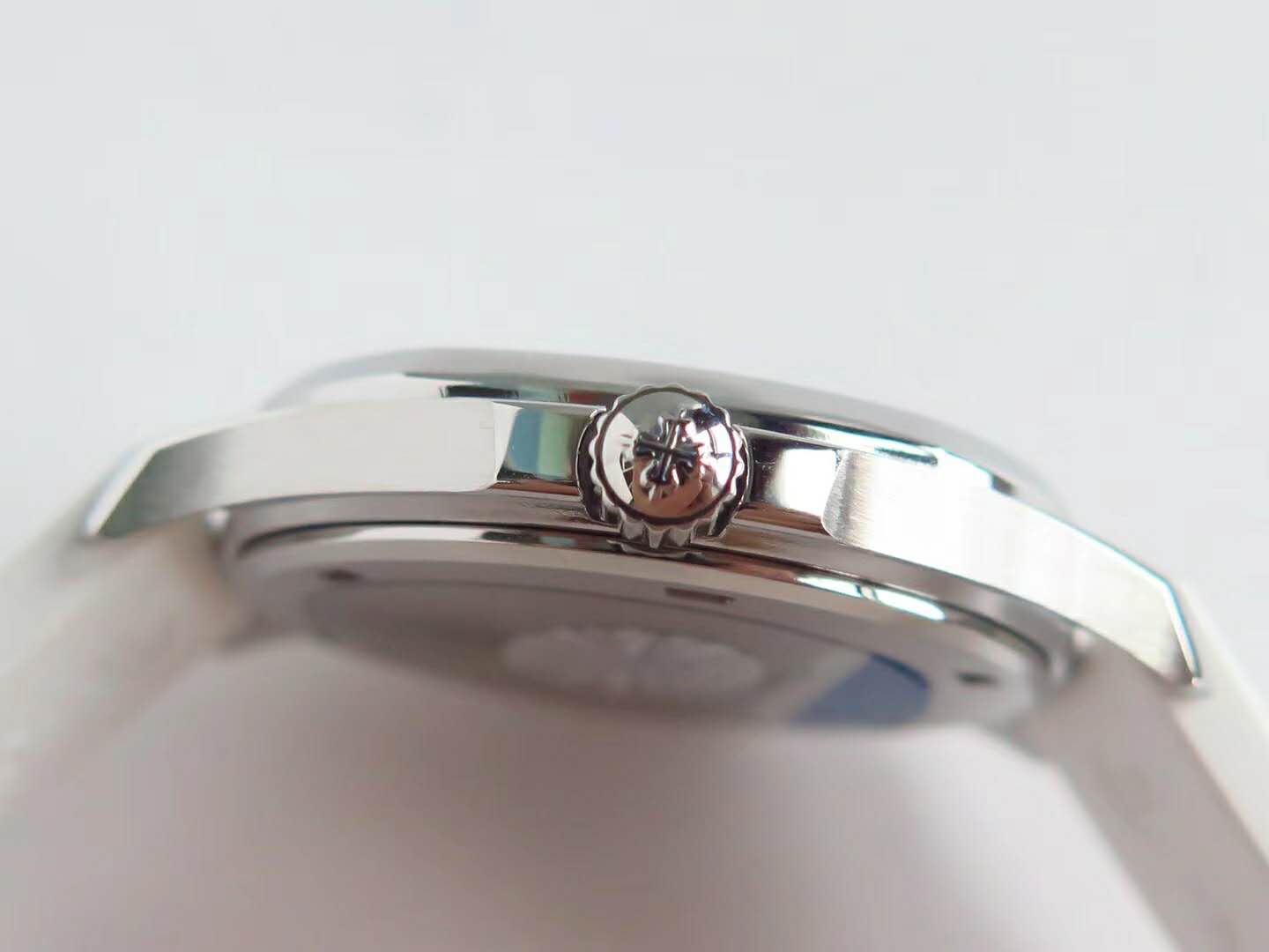 Aquanaut Luce 5067A-011 White Dial in Steel