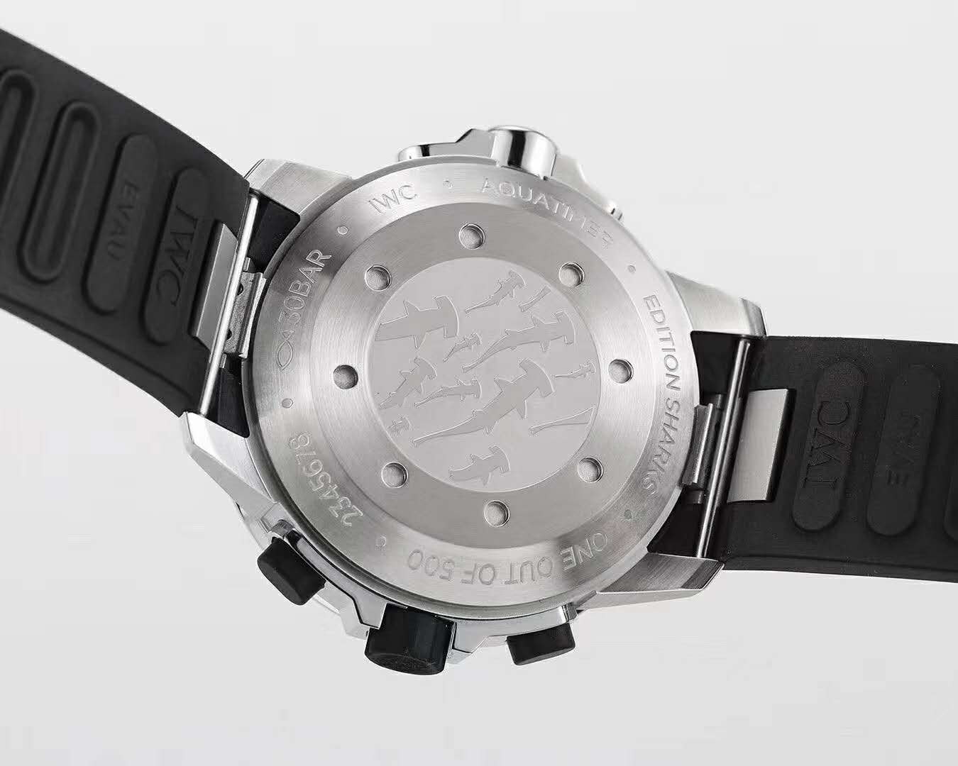 Aquatimer Chronograph Edition IW379506 “Sharks”