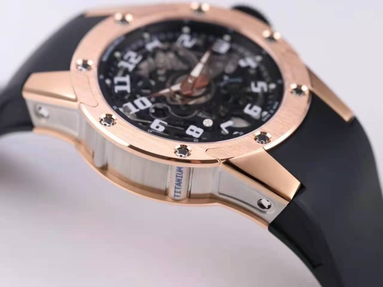 RM063-01 Automatic Winding Dizzy Hands in Red Gold/Titanium on Black Rubber Strap