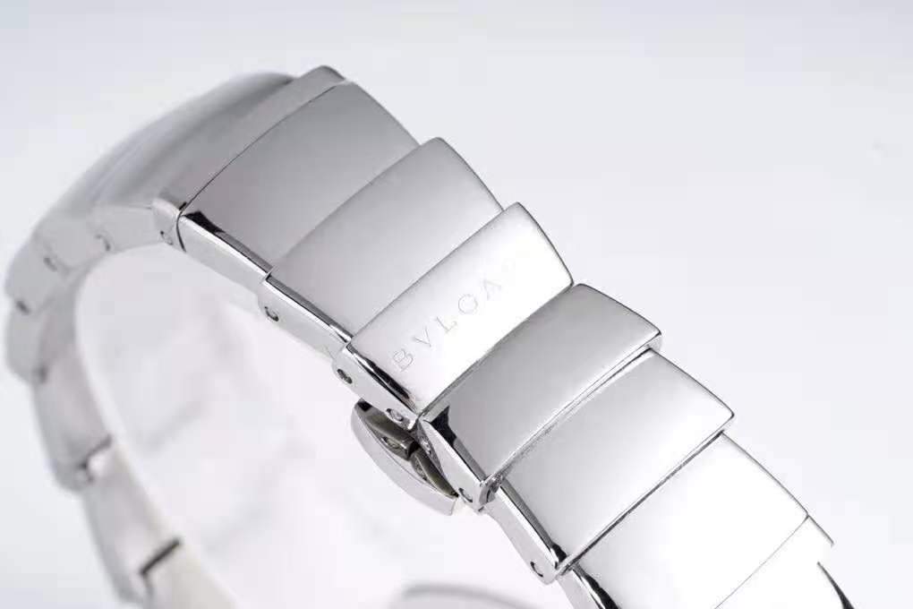 Lvcea Grey Dial in Steel with D1am0nd Bezel