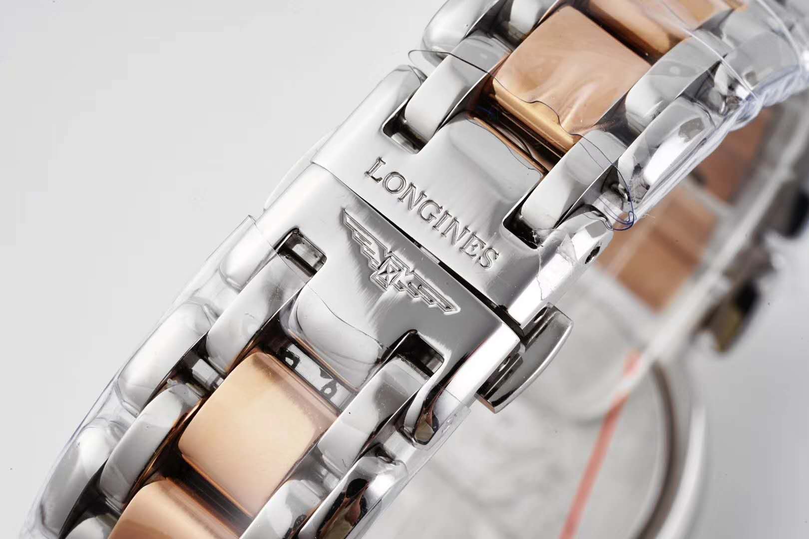 Primaluna MOP White Dial with D1am0nd Markers in Rose Gold