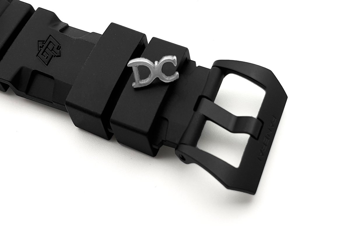 PAM960 Luminor Submersible Carbotech