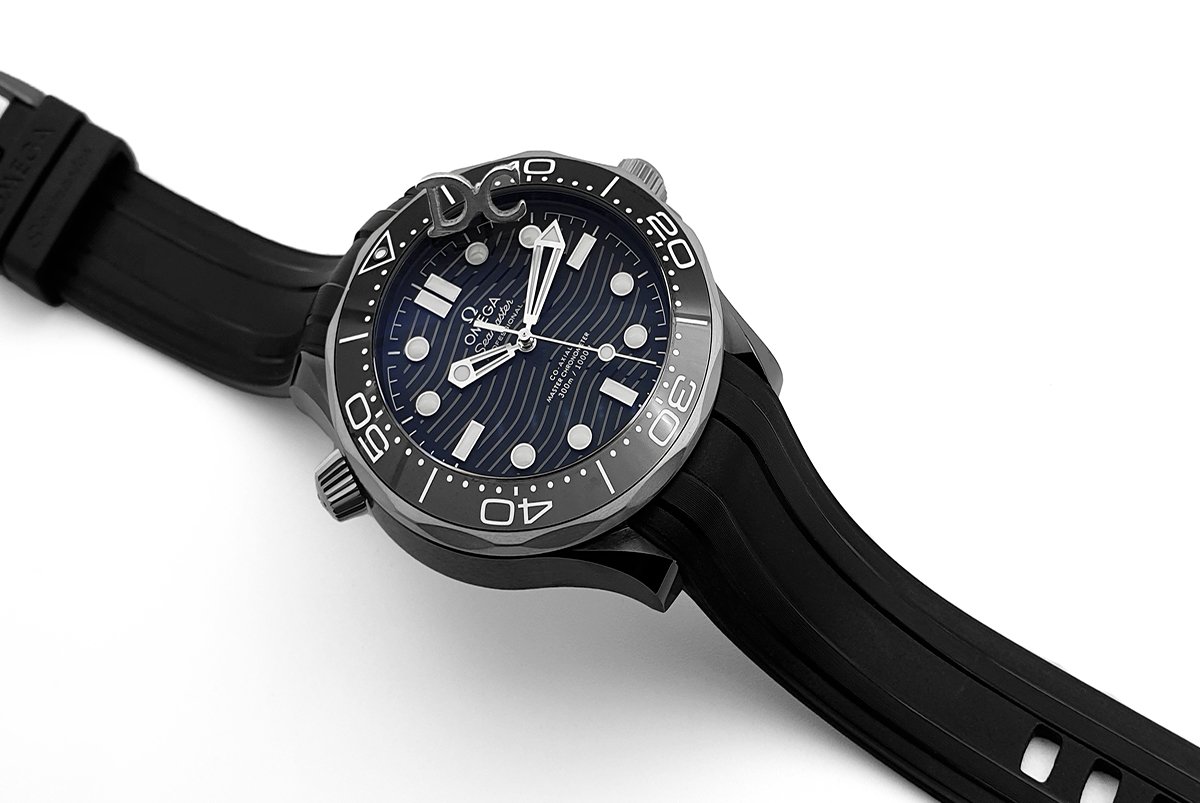 Seamaster Diver 300M Co-Axial Master Chronometer Black Dial 43.5mm on Black Rubber Strap