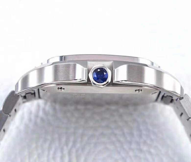 Santos de Ca*t1er White Dial with D1am0nd Bezel in Steel