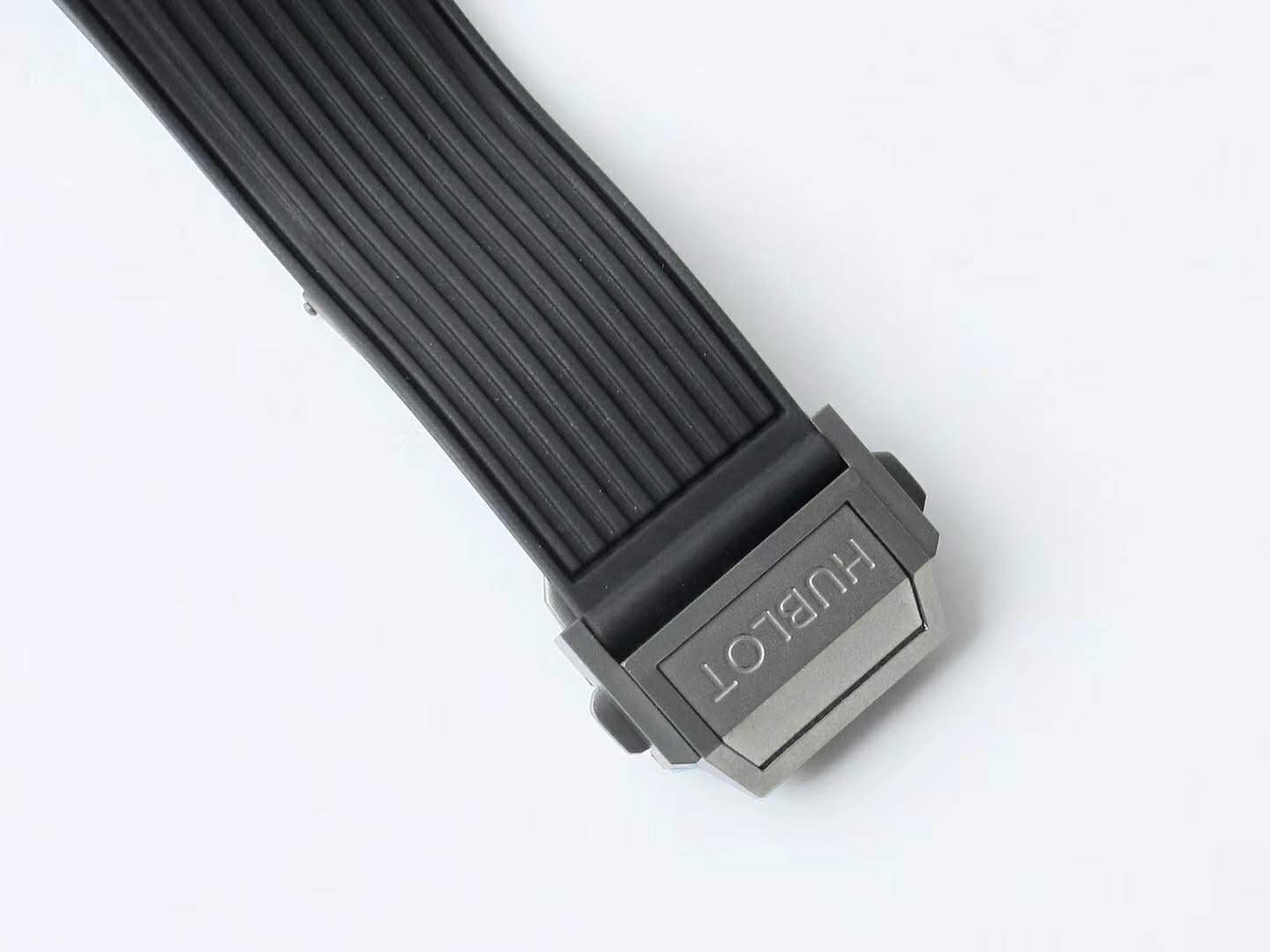 Big Bang Unico King Titanium Ceramic