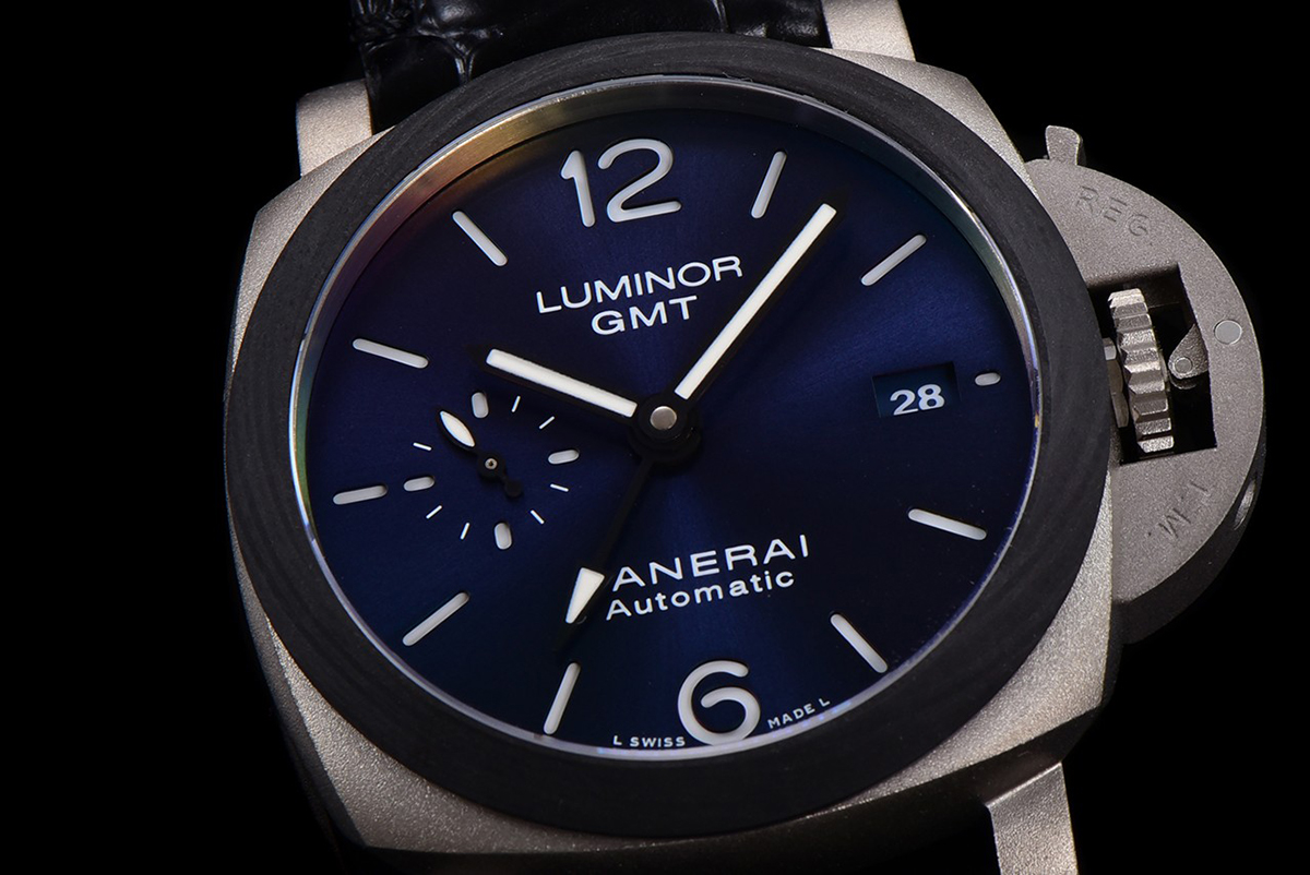 PAM1279 Luminor GMT 42mm