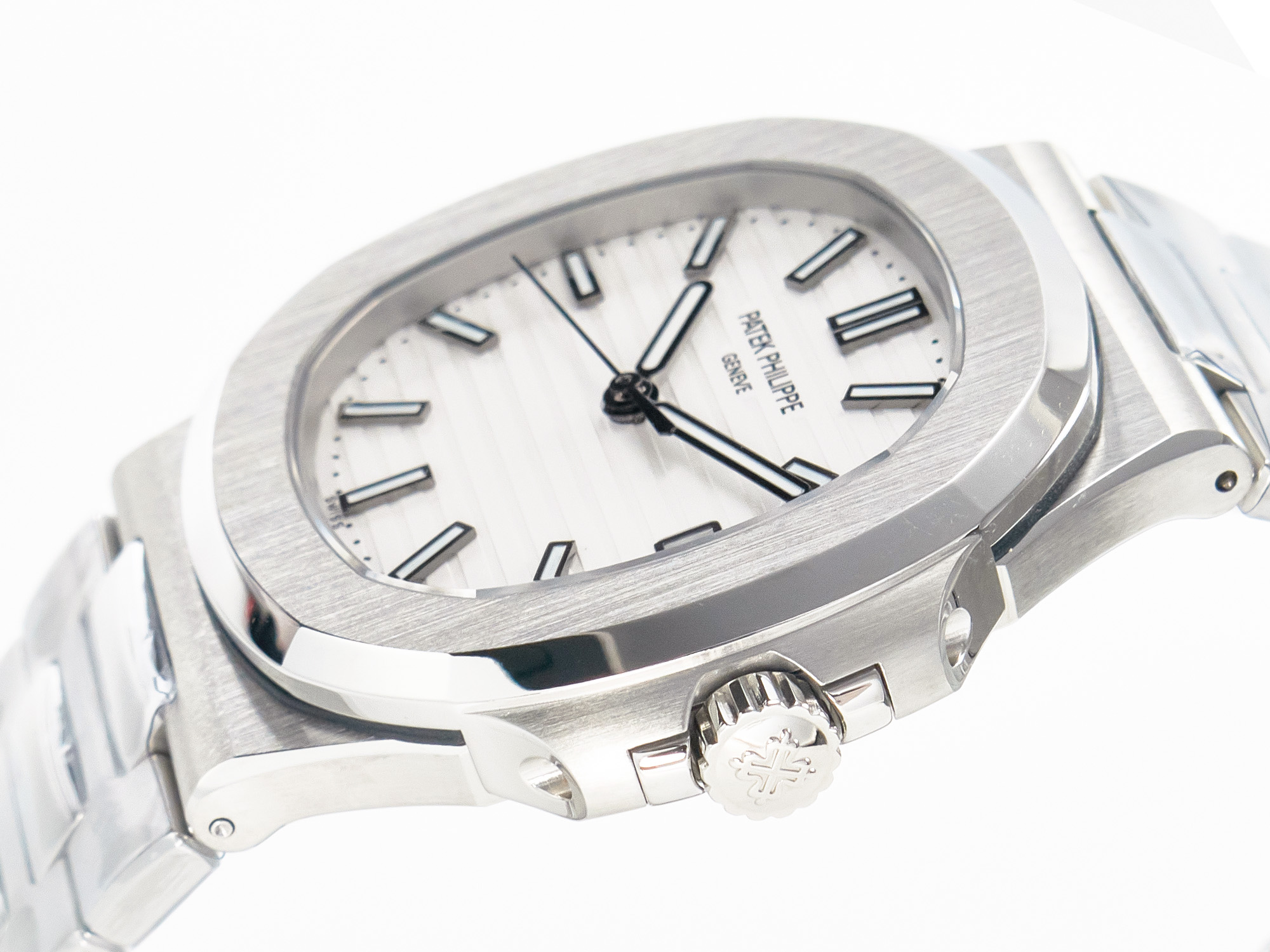 Nautilus 5711 3KF 1:1 Best Edition White Dial on SS Bracelet A324 S*per Clone V2